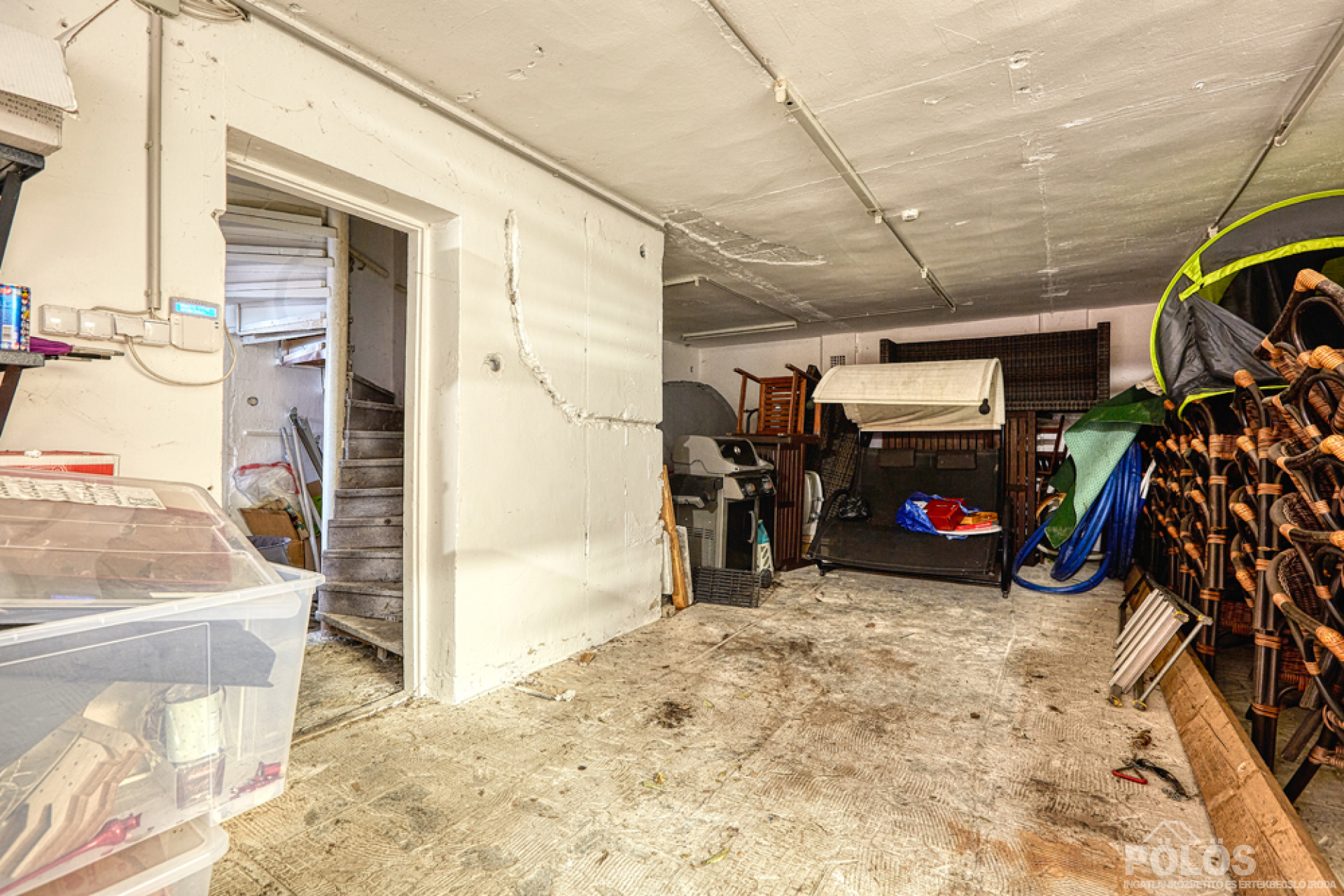 Lővérekben vállalkozás kialakítására alkalmas épület eladó