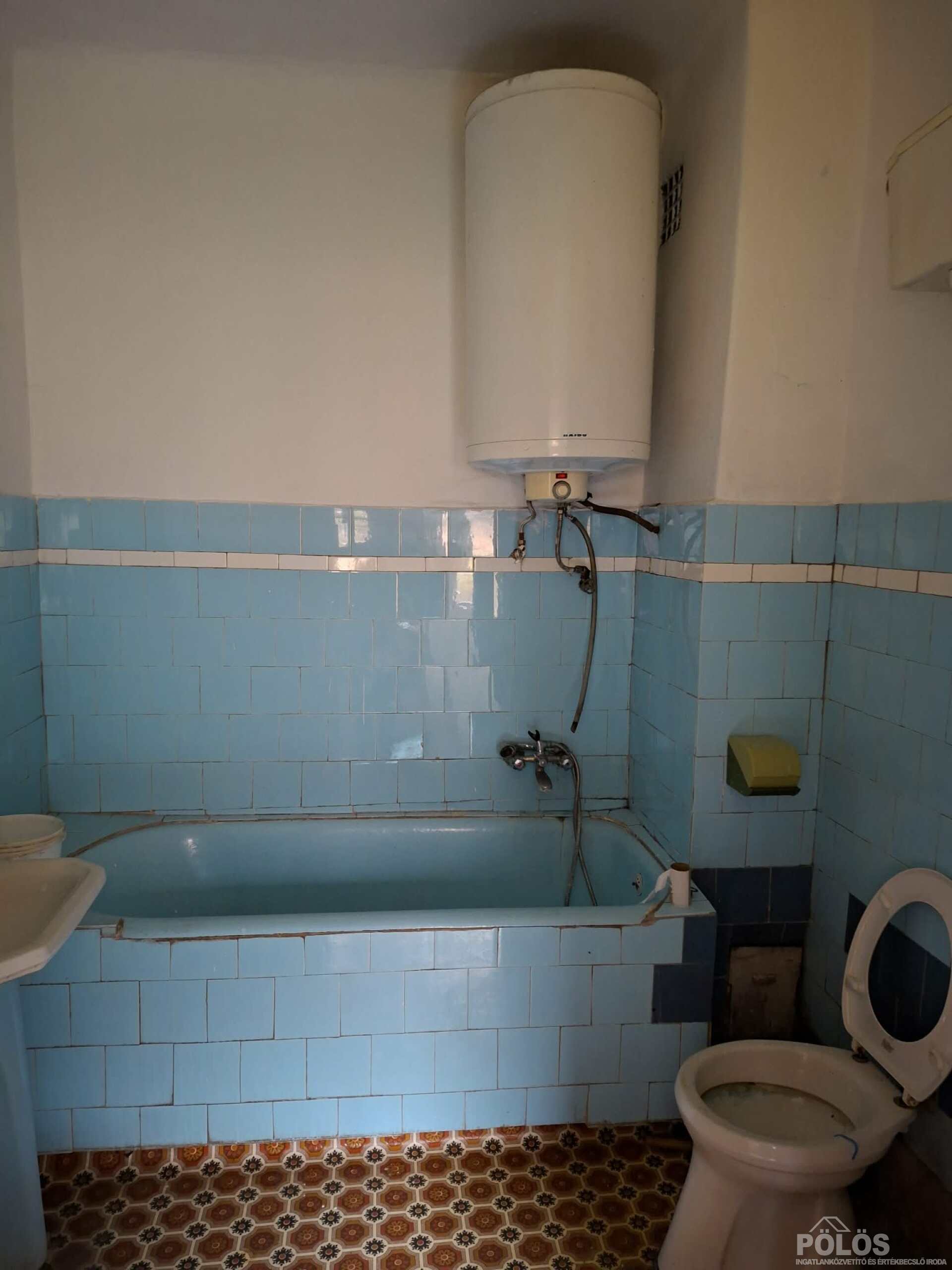 Sopronban csendes családi házas övezetben azonnal költözhető családi ház eladó