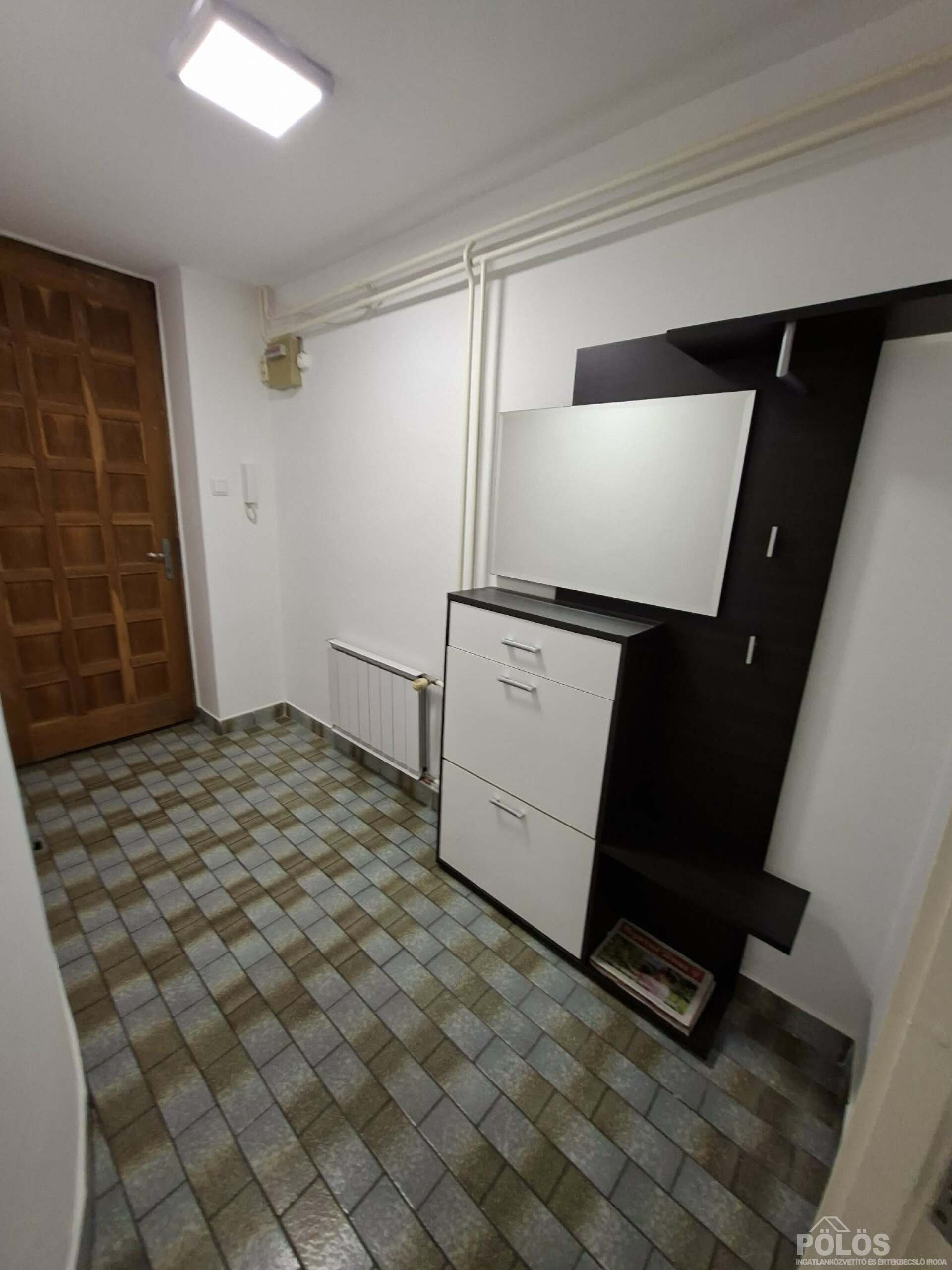 Sopronban belvárosban különleges,galériás lakás eladó