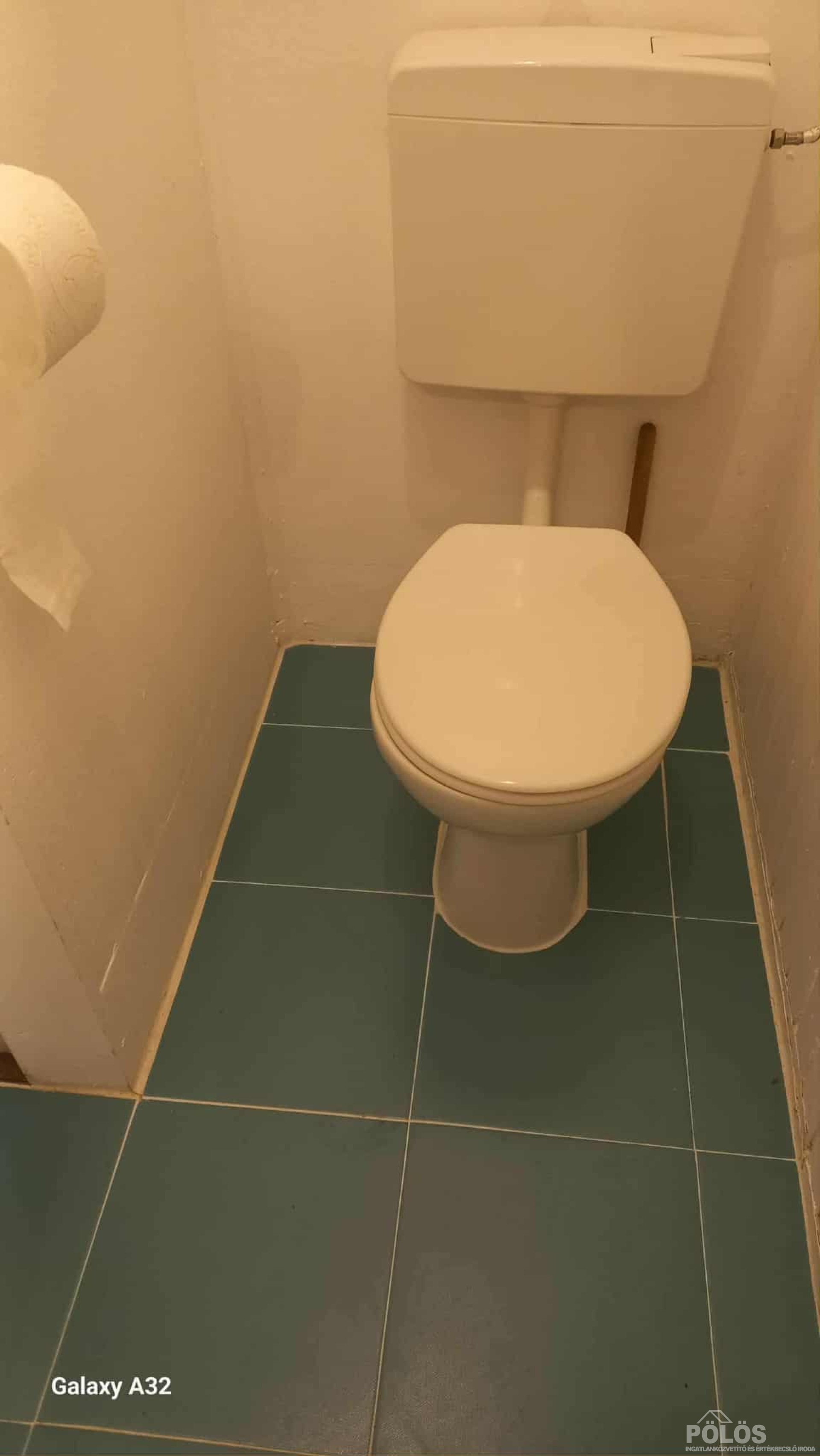 Hegykői strand közelében hangulatos nyaraló eladó