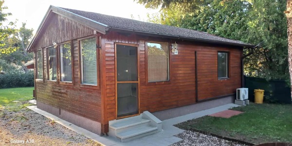 Hegykői strand közelében hangulatos nyaraló eladó