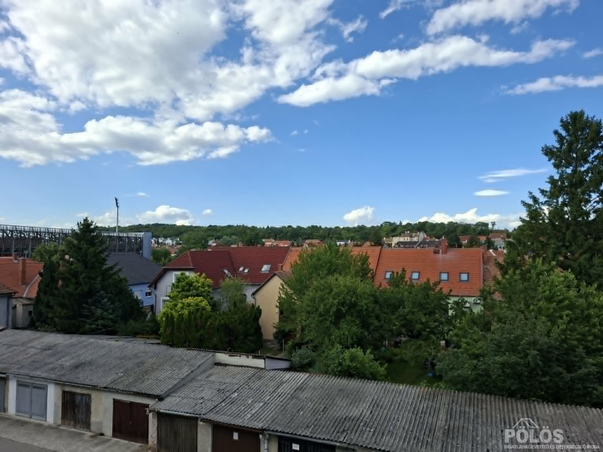 Belvároshoz közel II.em 41m2-es szépen felújított erkélyes lakás eladó