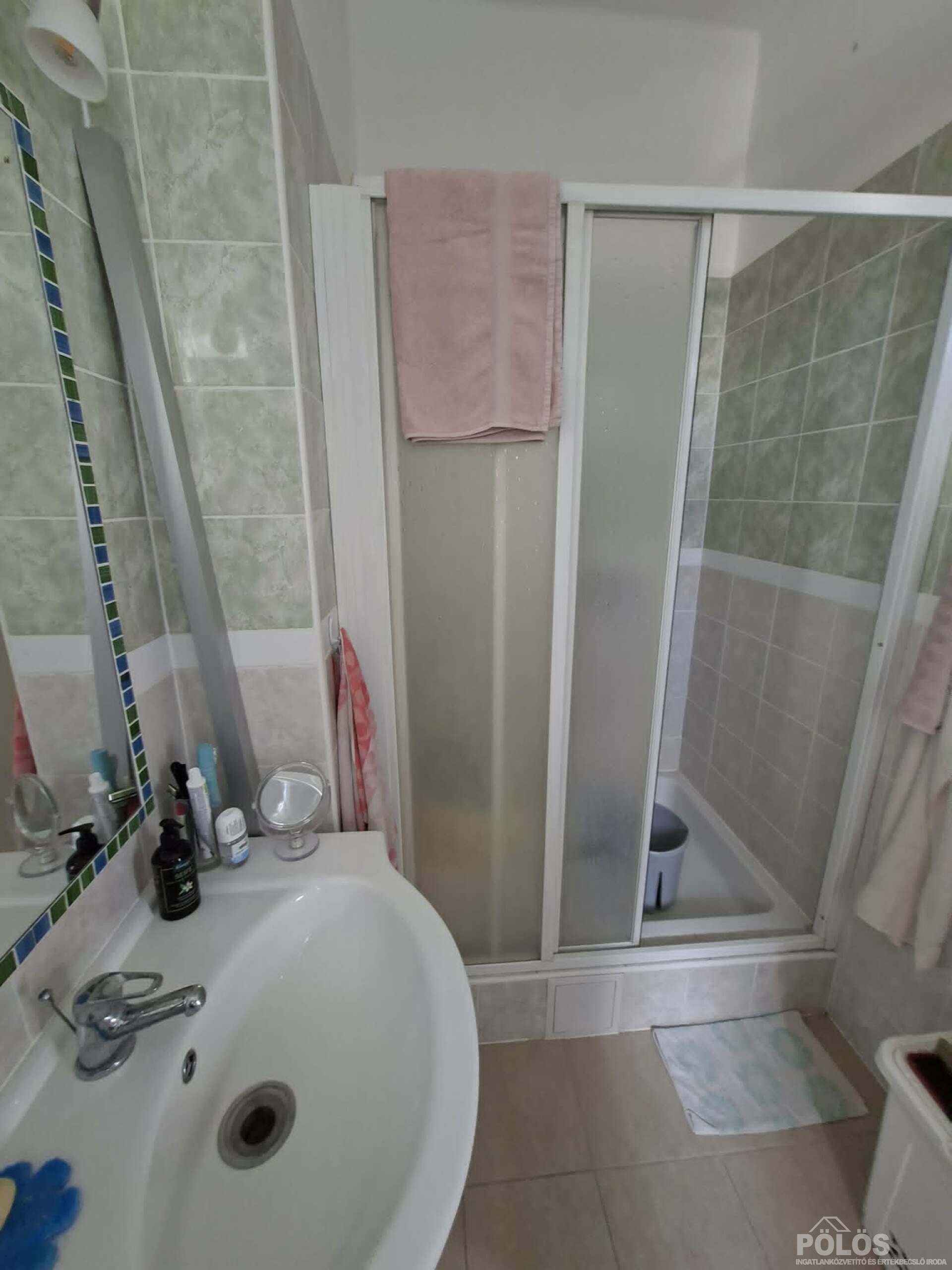 Sopronban Zsilip utcában I.em 120 m2-es hangulatos lakás kiadó