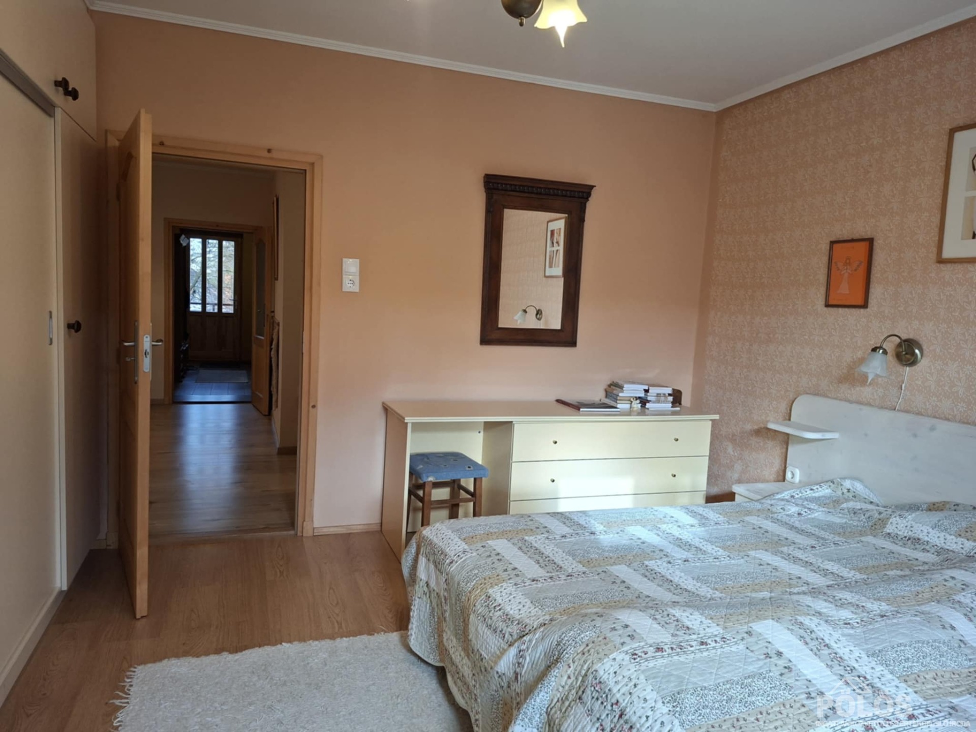 Erdei környezetben panorámás ház eladó