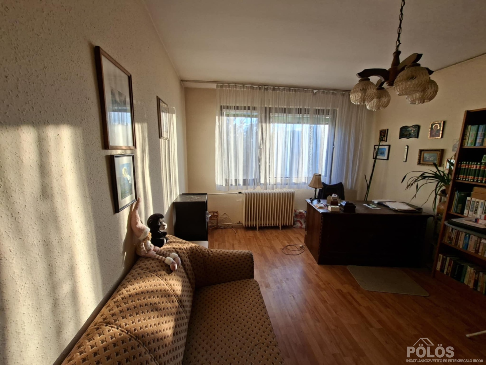 Belvároshoz közel jó állapotú önálló családi ház eladó