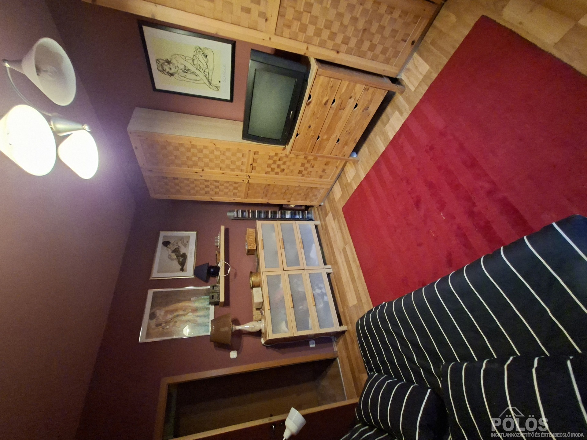 Sopronban csendes családi házas övezetben hangulatos lakás eladó