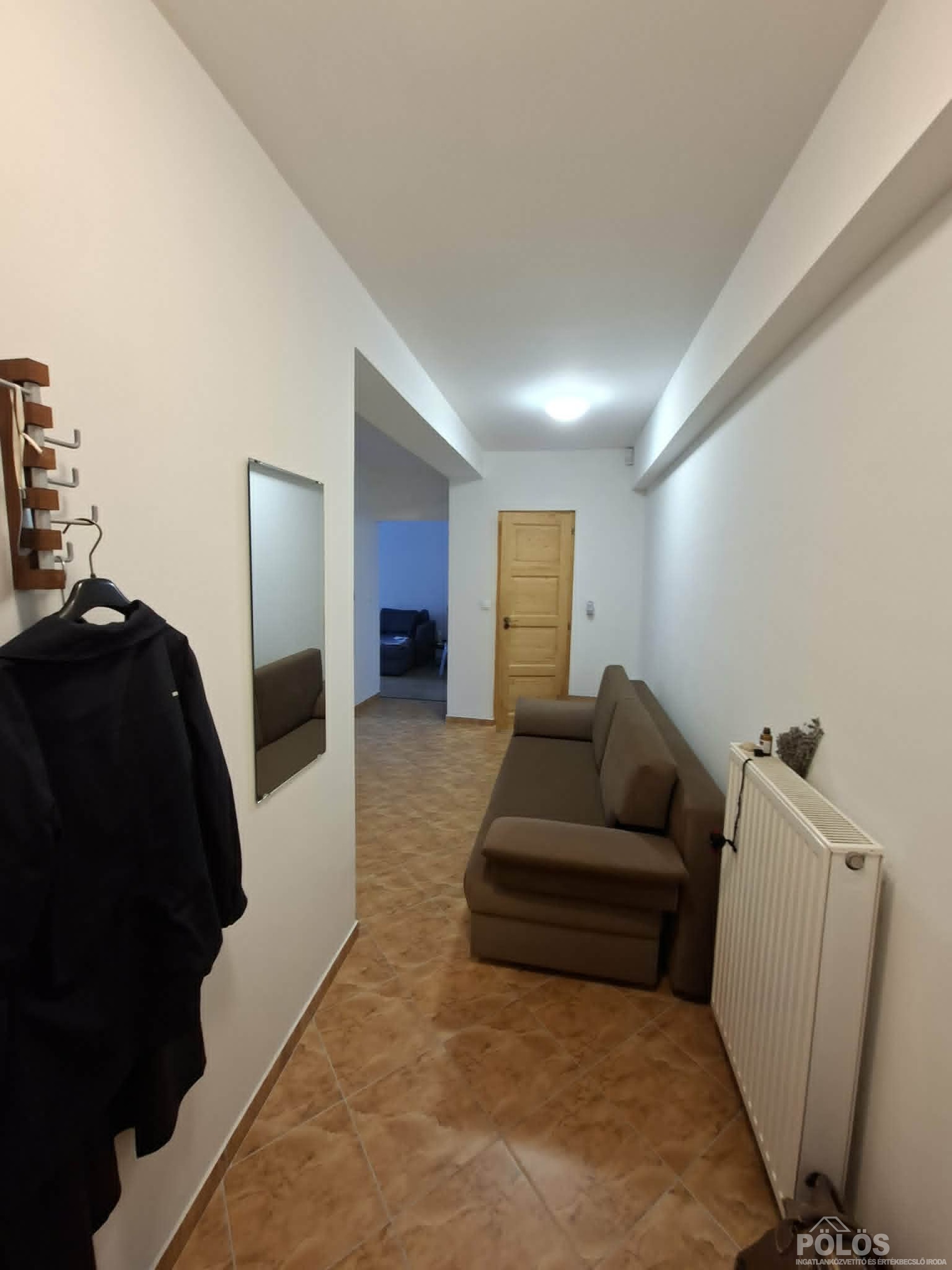 Jókai utcában fszt.54 m2-es 2 szobás teraszos szép állapotú lakás eladó
