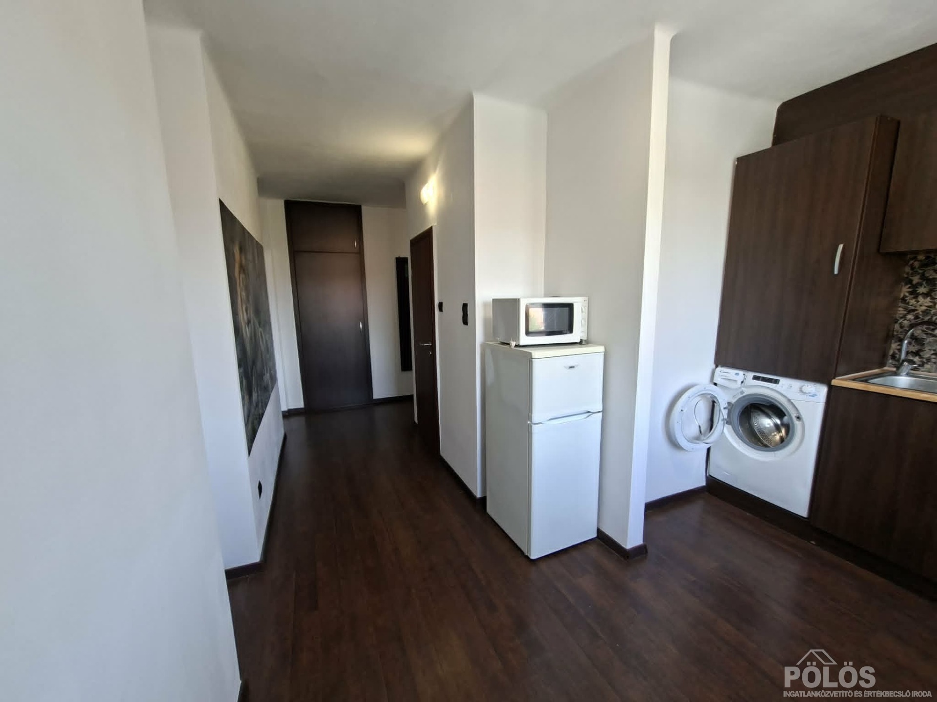 Belvároshoz közel II.em 41m2-es szépen felújított erkélyes lakás eladó