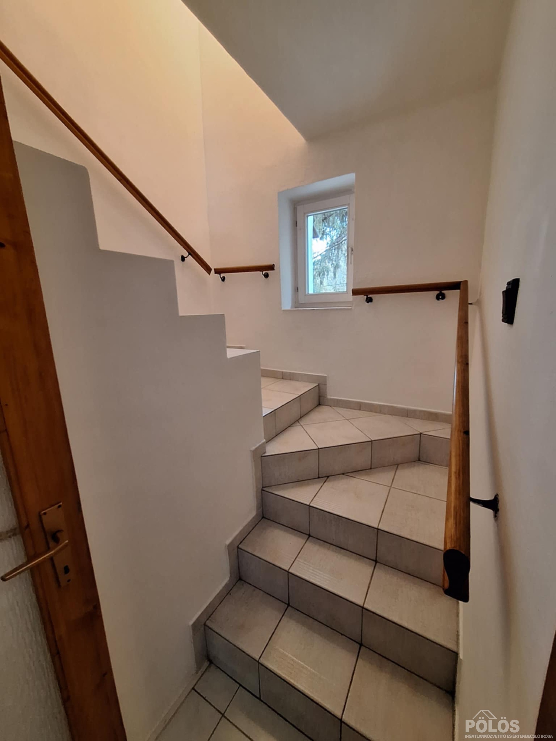 Felsőlővérekben csodálatos környezetben önálló családi ház eladó