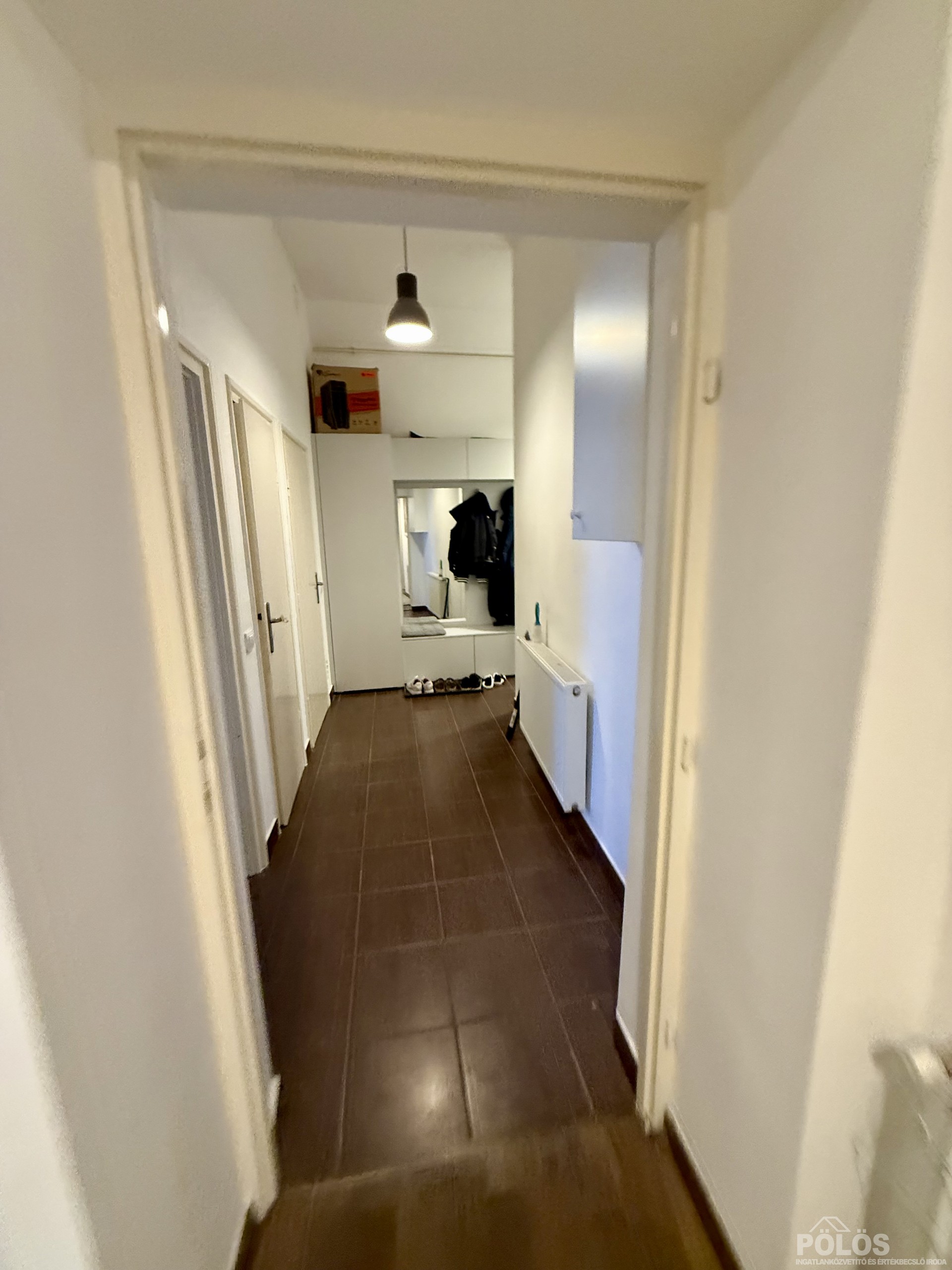Sopronban Várkerületen szép állapotú 1.emeleti lakás eladó
