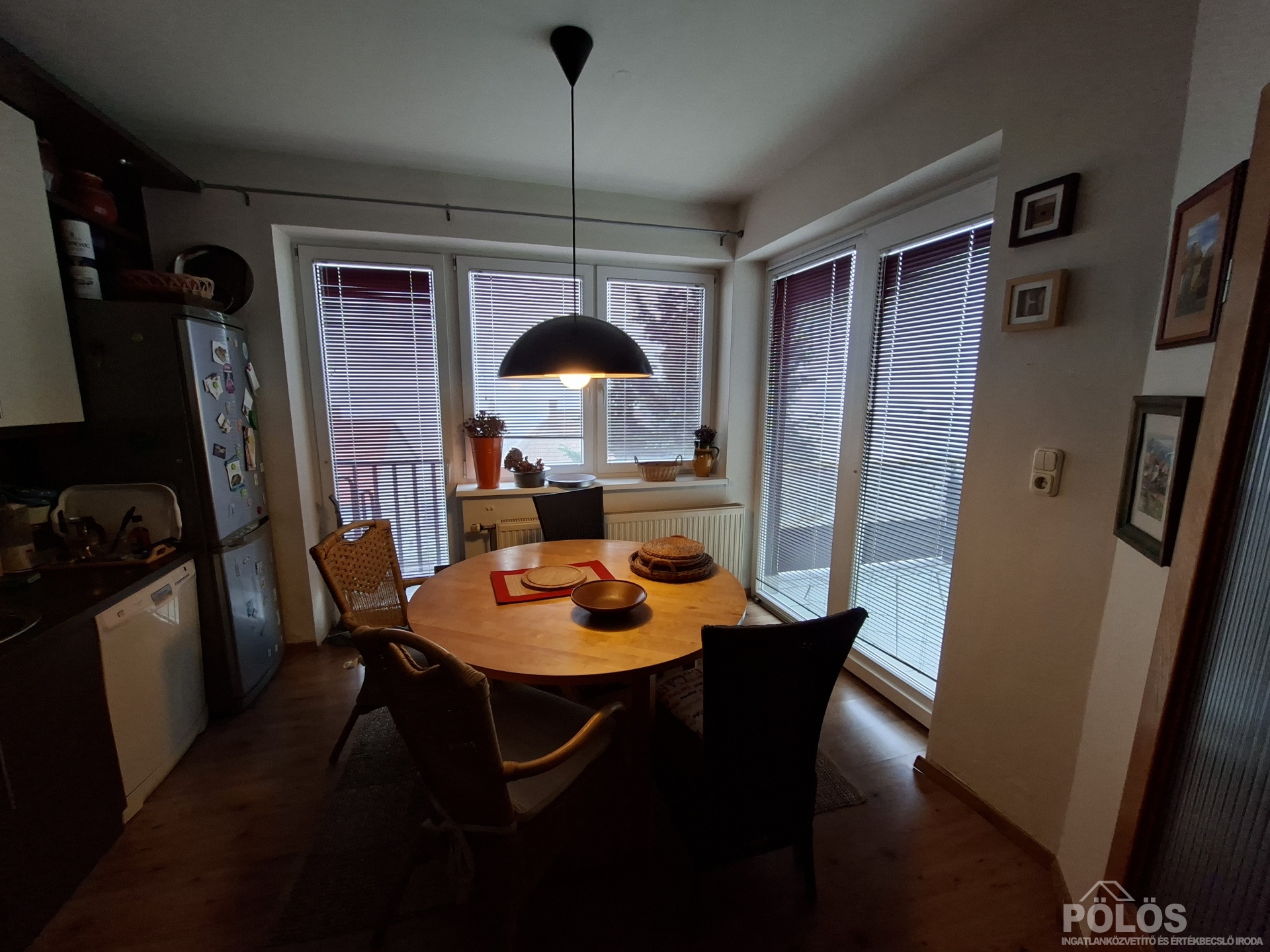 Sopronban csendes családi házas övezetben hangulatos lakás eladó