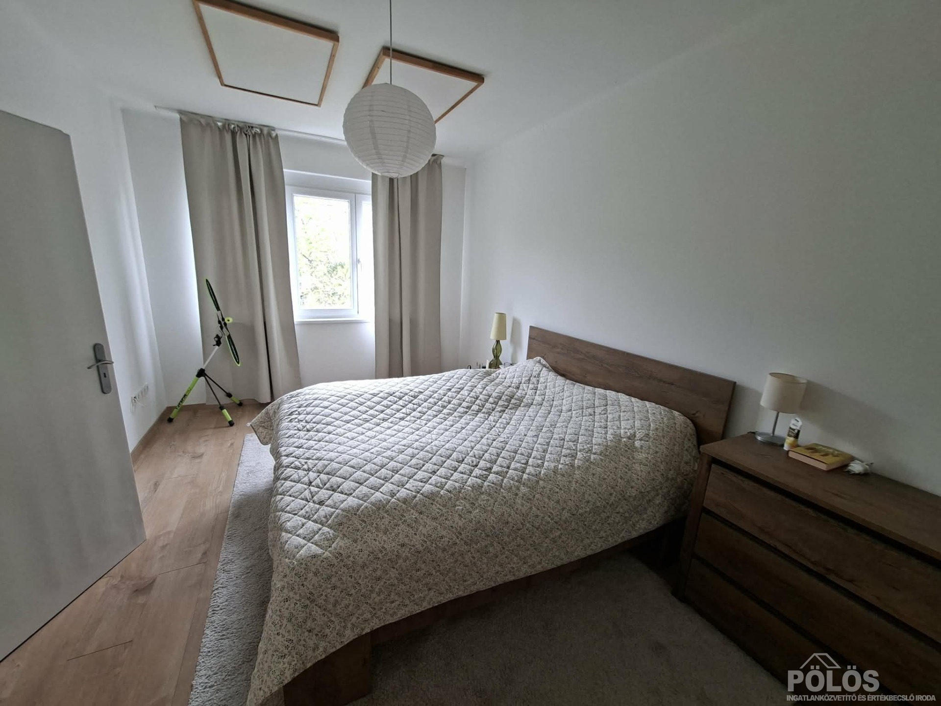 Sopronban Deák téren 62 m2-es 2 szobás erkélyes lakás kiadó