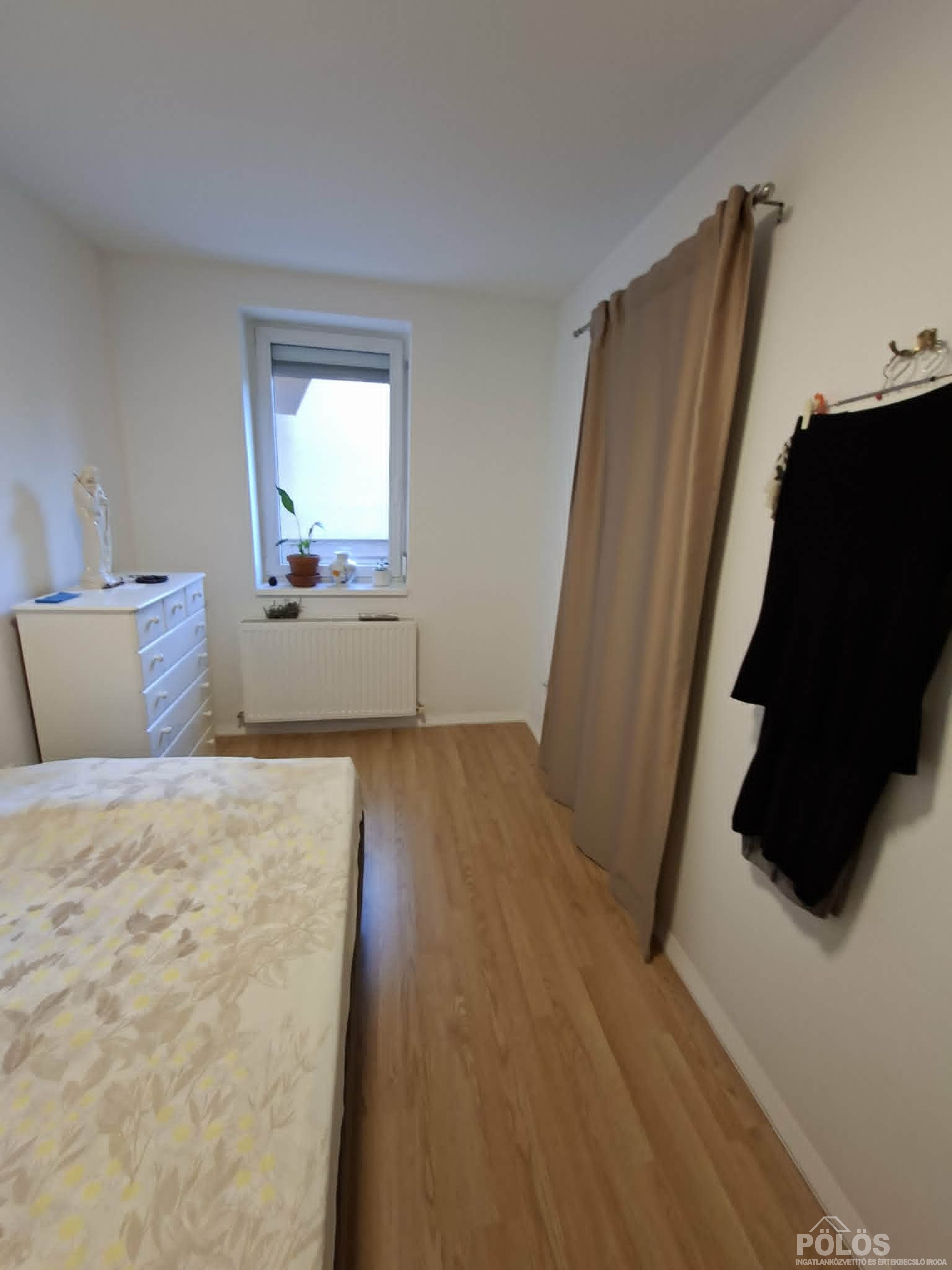 Jókai utcában fszt.54 m2-es 2 szobás teraszos szép állapotú lakás eladó