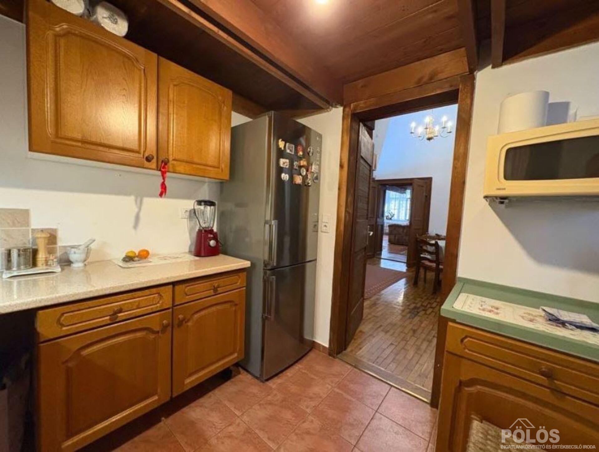 Sopronban Belvárosban egyedi hangulatú lakás eladó