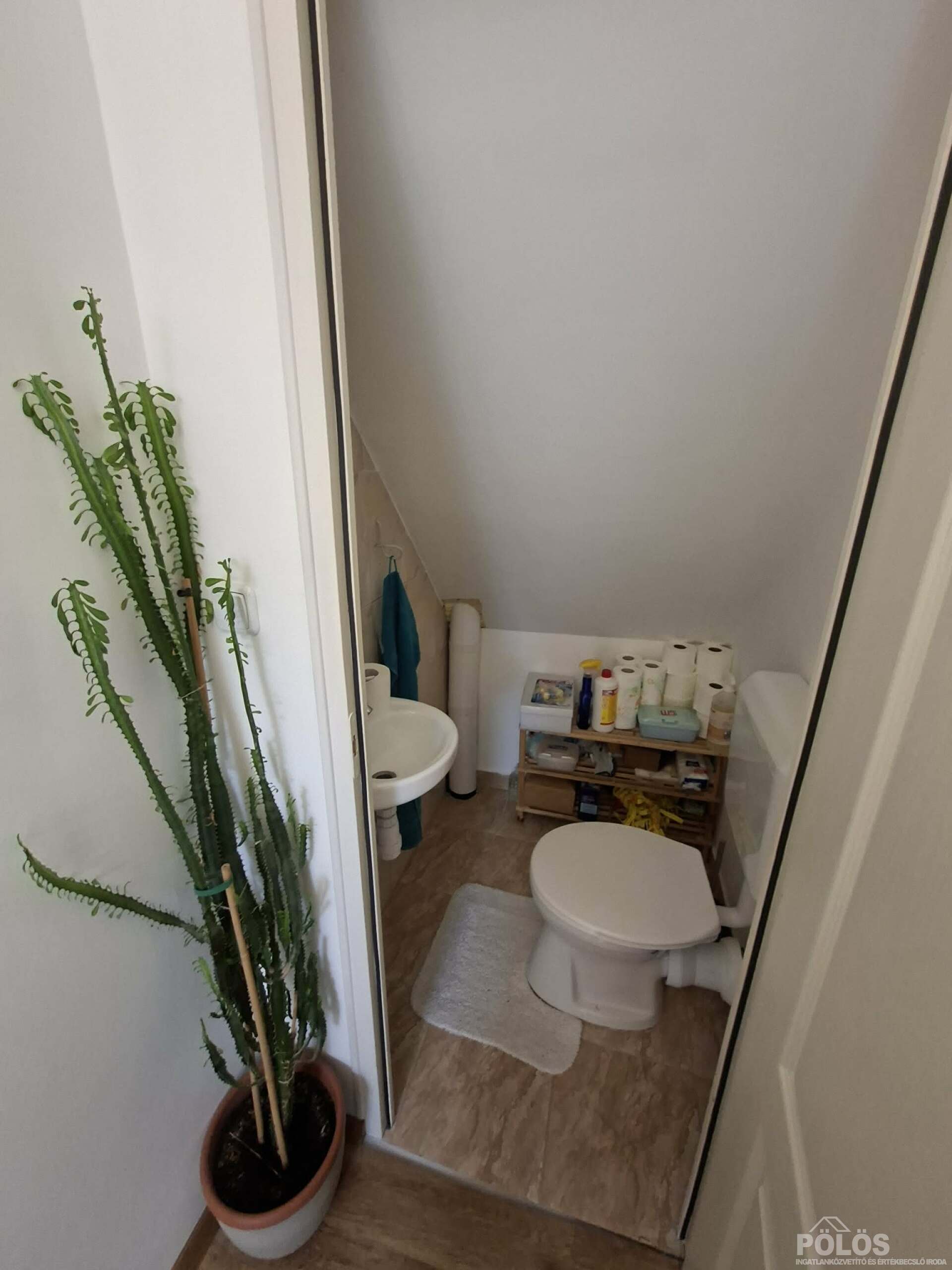 Sopron-Bánfalván csendes helyen hangulatos ház eladó