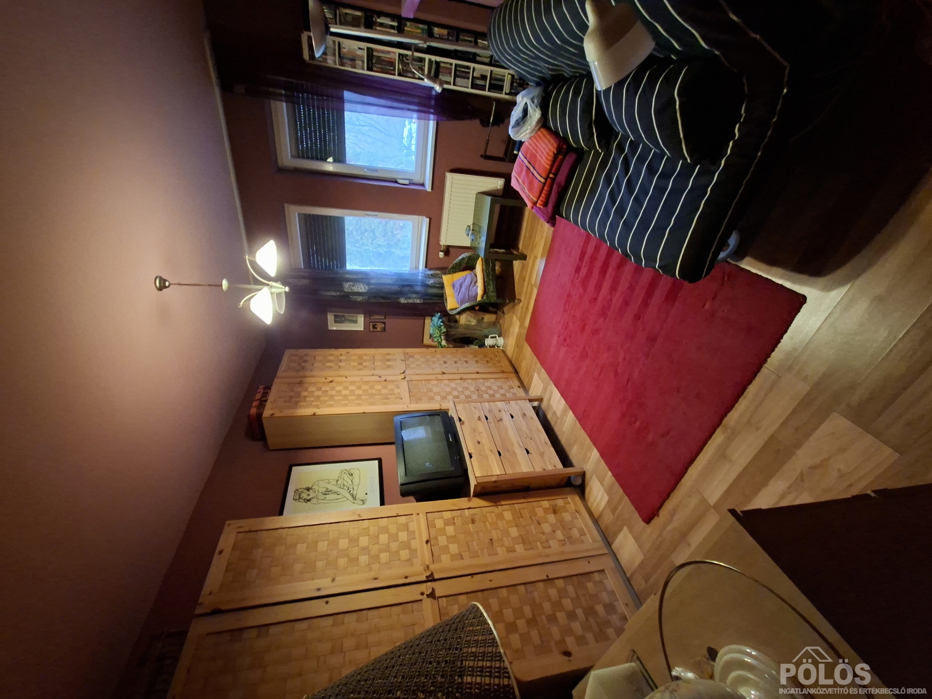 Sopronban csendes családi házas övezetben hangulatos lakás eladó