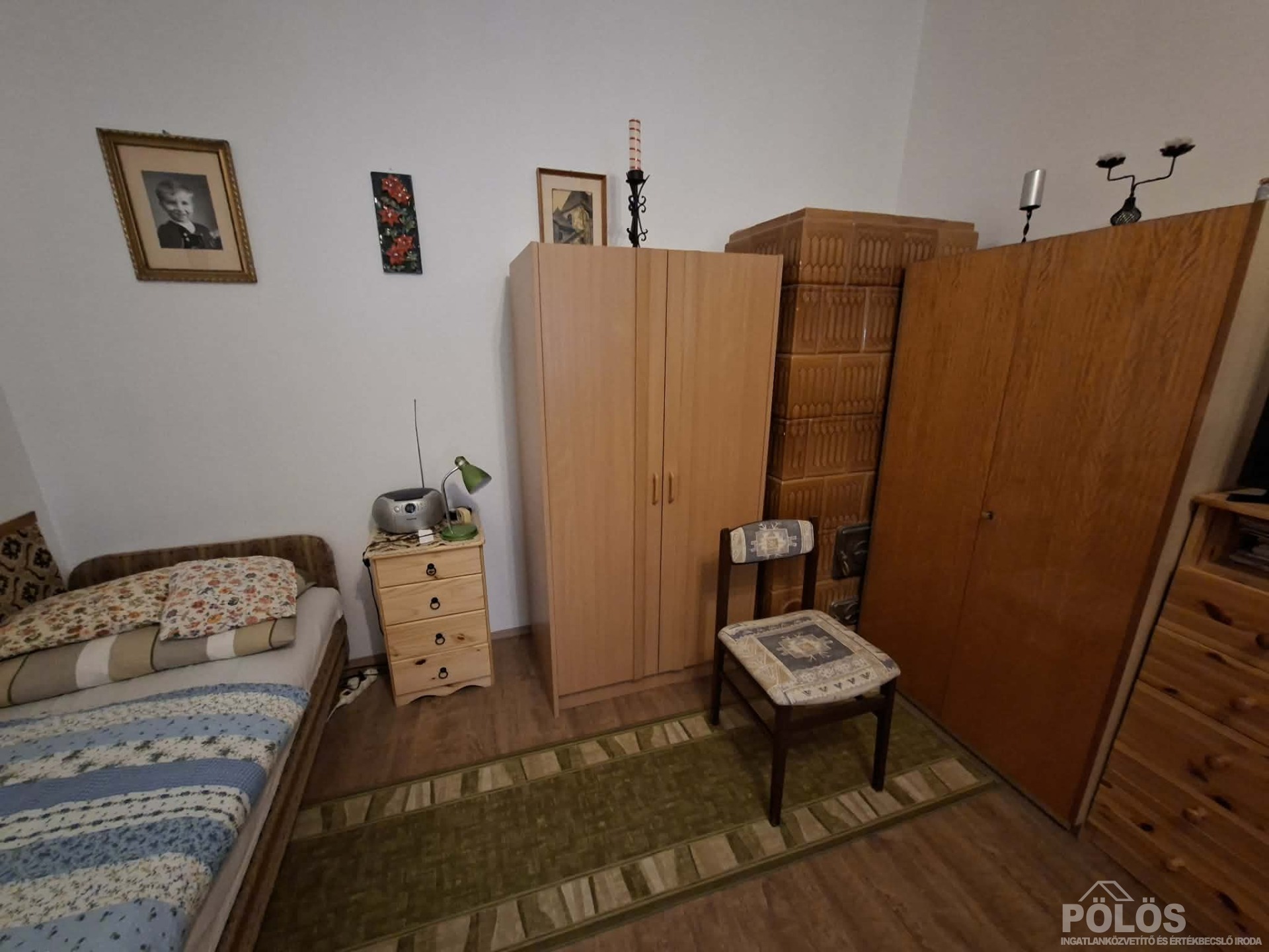 Sopronban Belváros szélén hangulatos felújított lakás eladó