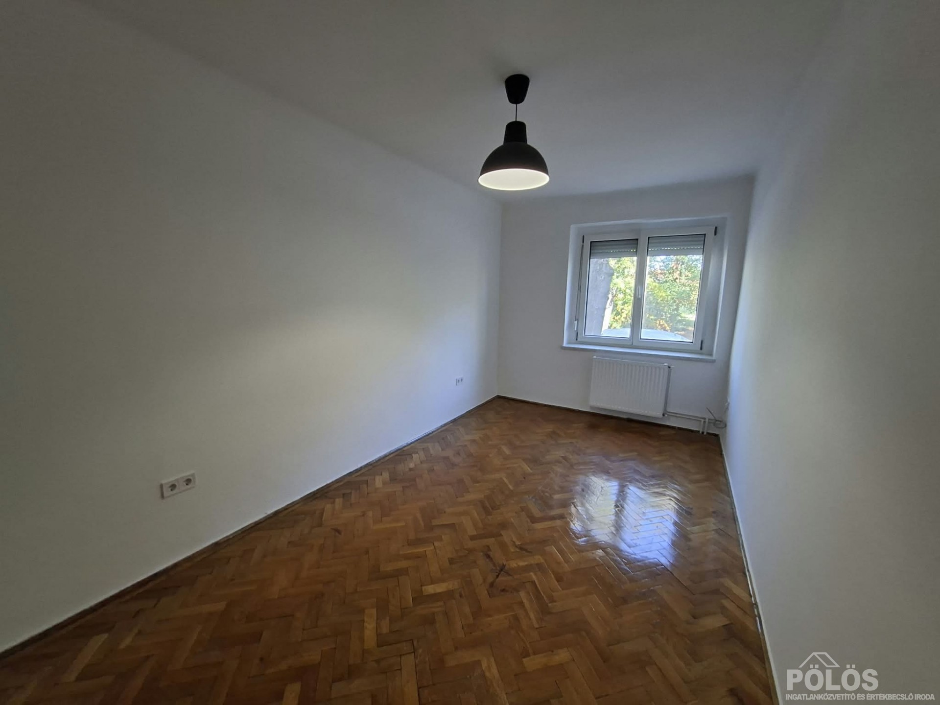 Alsólővérekben szép állapotú 54 m2-es erkélyes lakás eladó