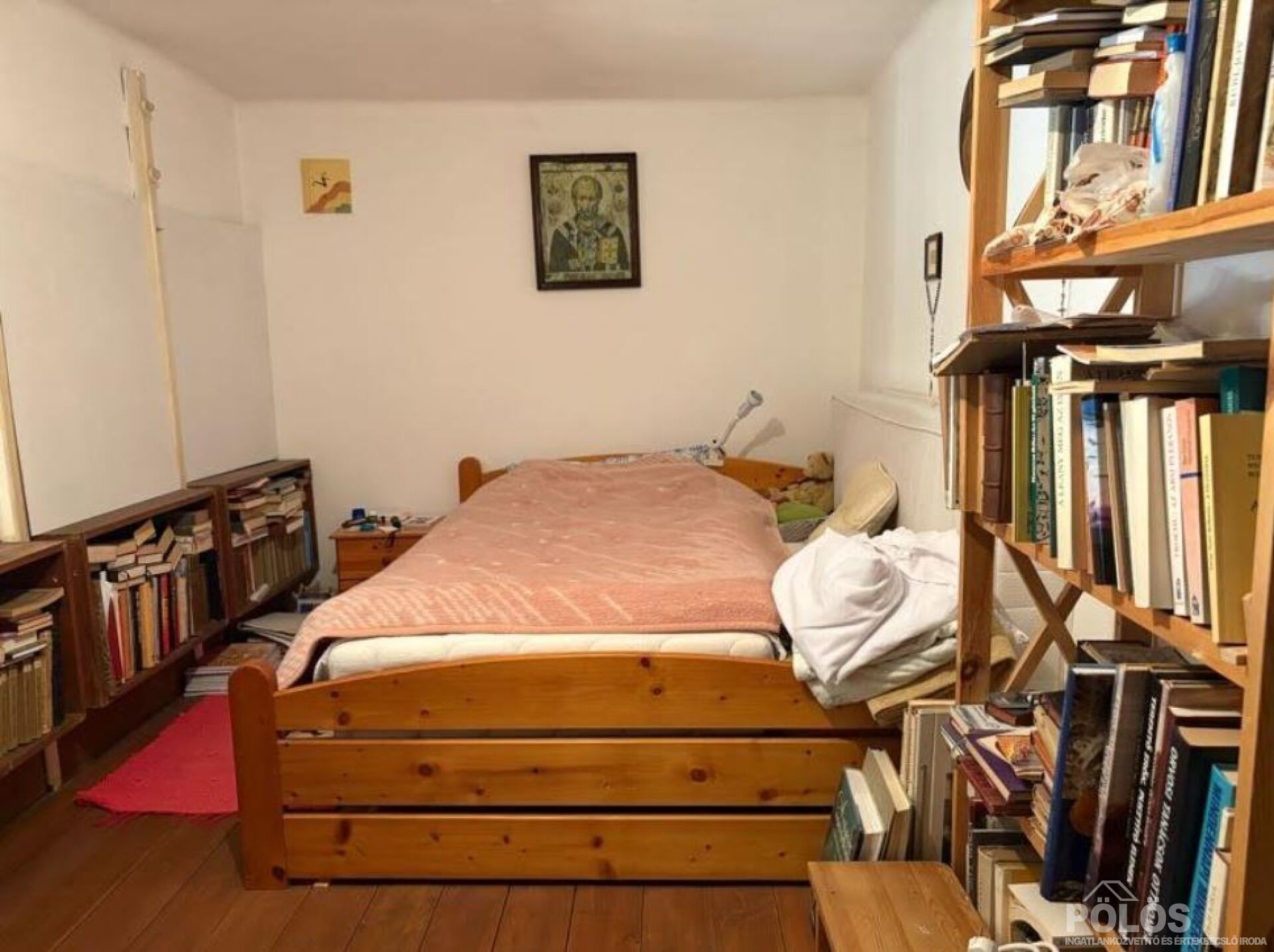 Sopronban Belvárosban egyedi hangulatú lakás eladó