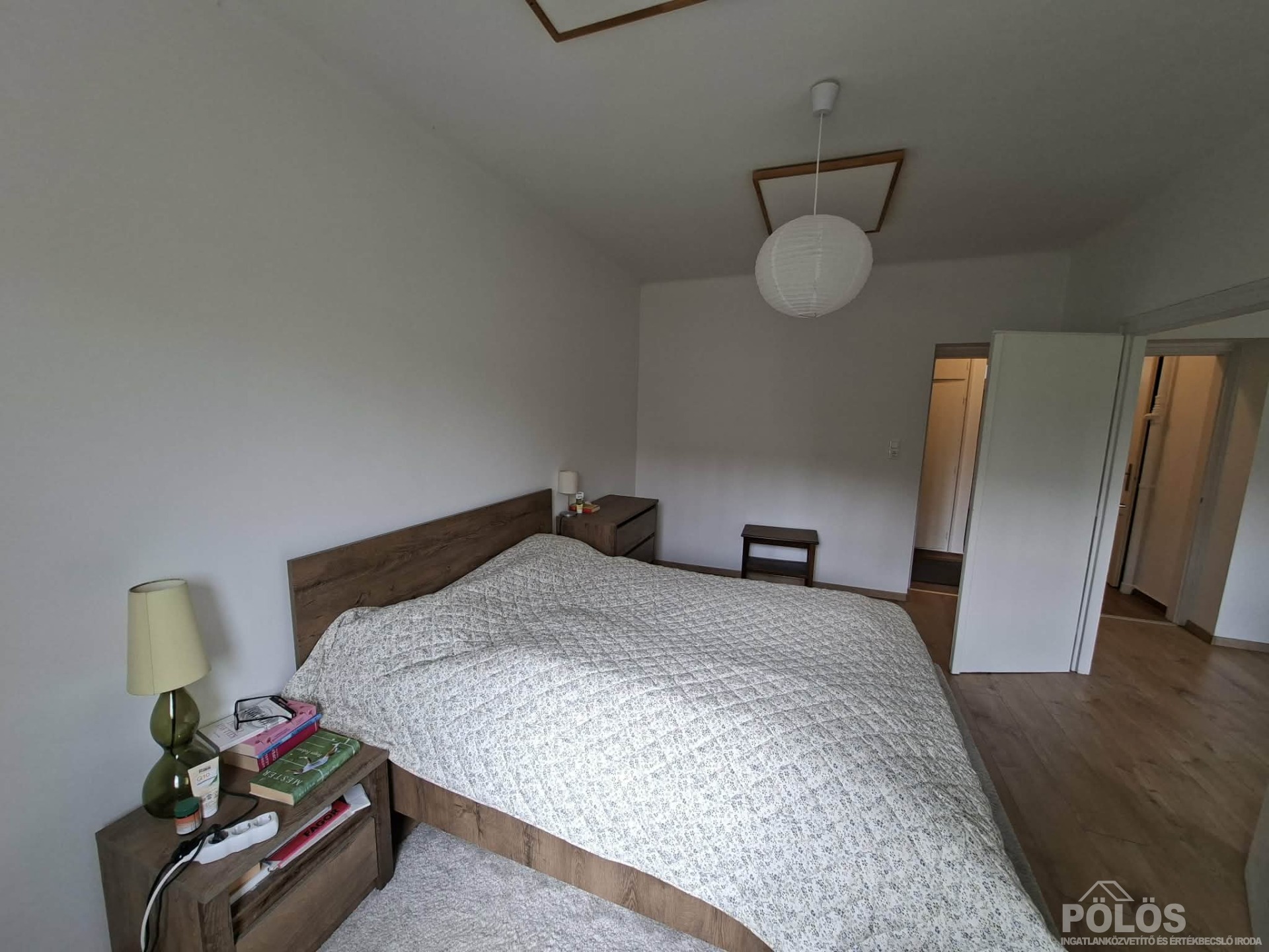 Sopronban Deák téren 62 m2-es 2 szobás erkélyes lakás kiadó