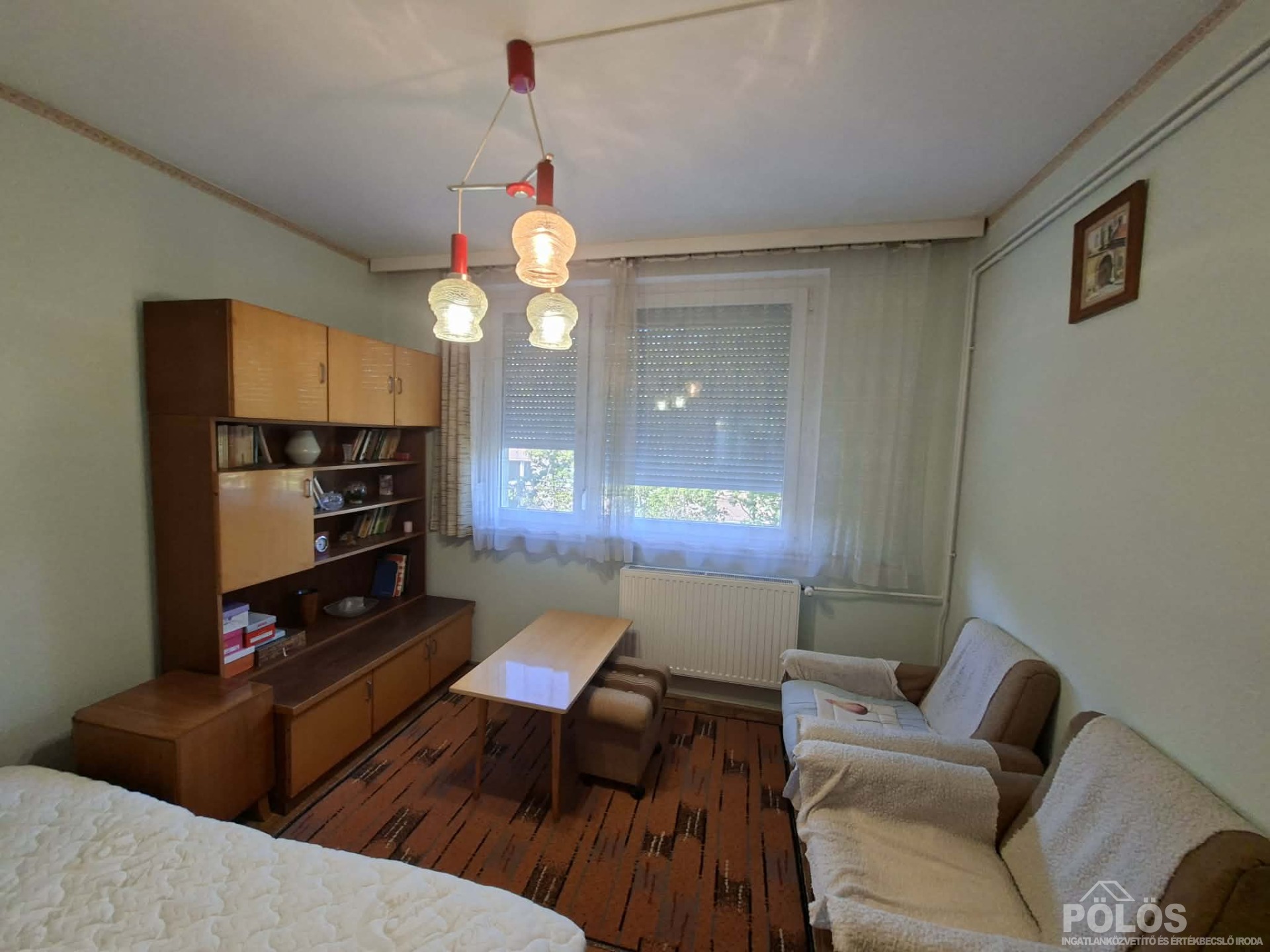 Király Jenő utcában 65 m2-es 3 szoba hallos erkélyes lakás eladó