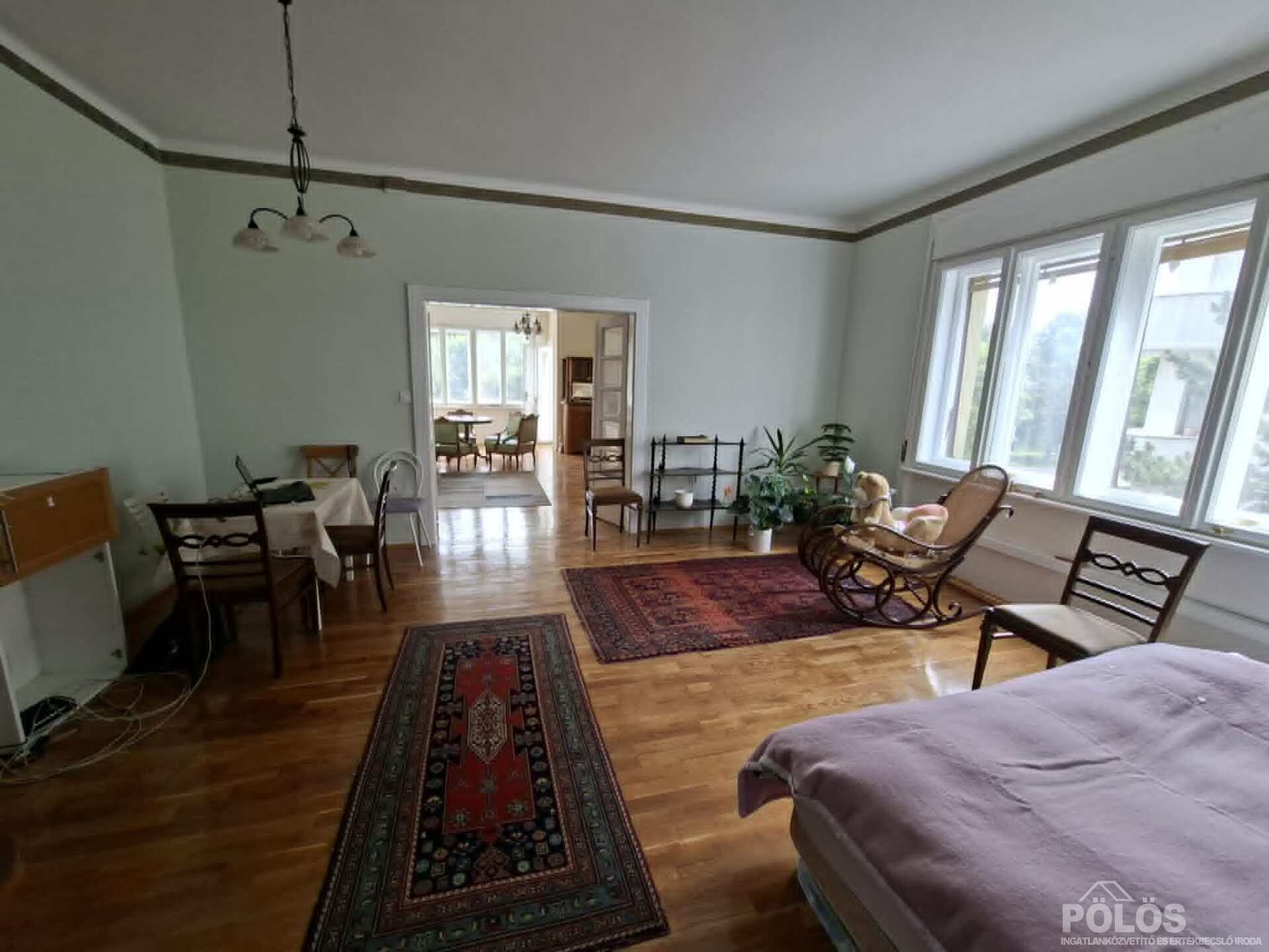 Sopronban Zsilip utcában I.em 120 m2-es hangulatos lakás kiadó