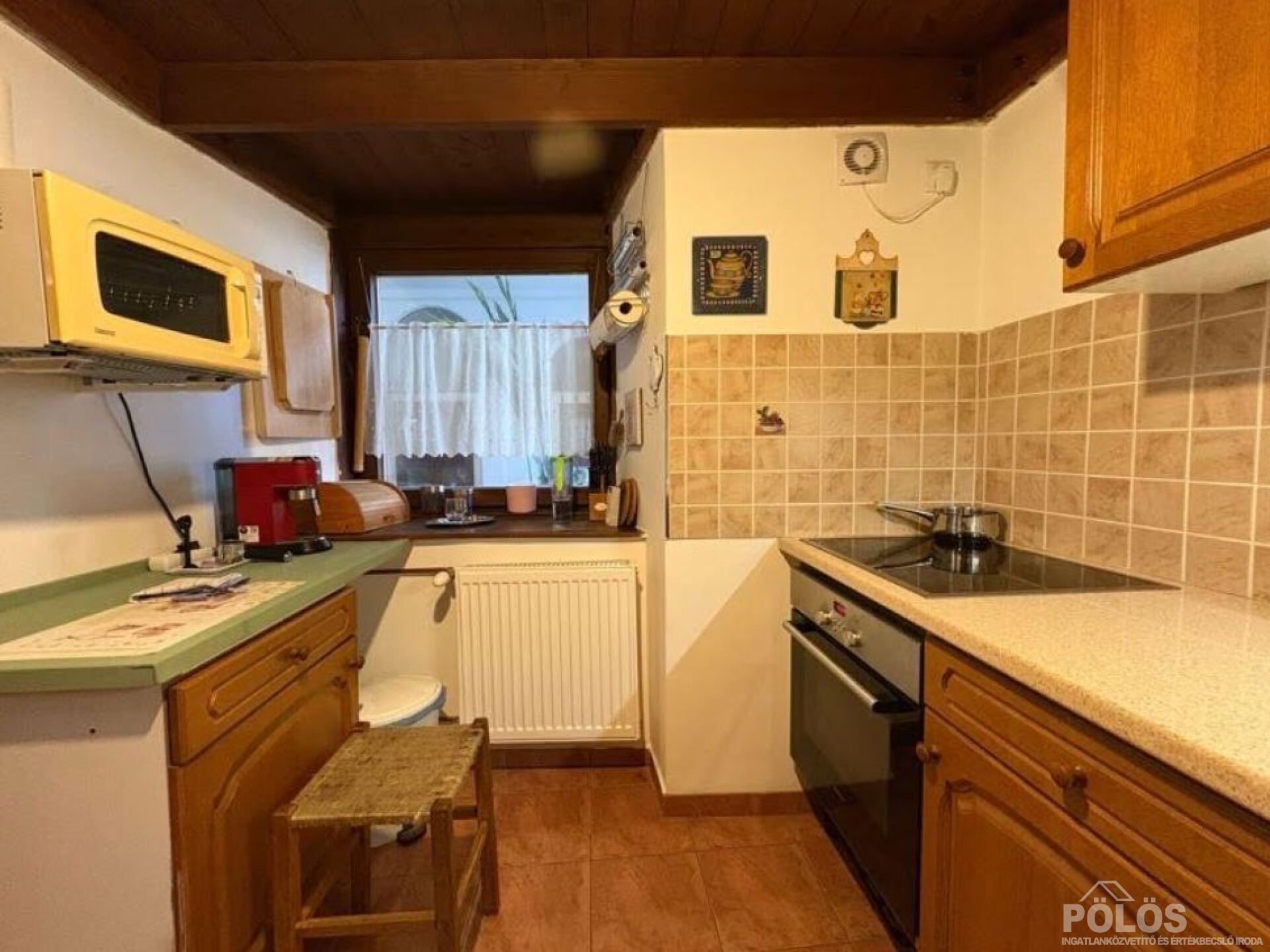 Sopronban Belvárosban egyedi hangulatú lakás eladó