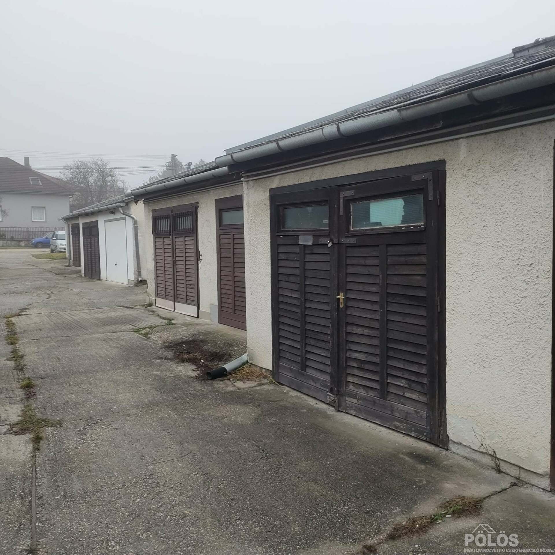 Sopronban Répcefői sosron garázs kiadó