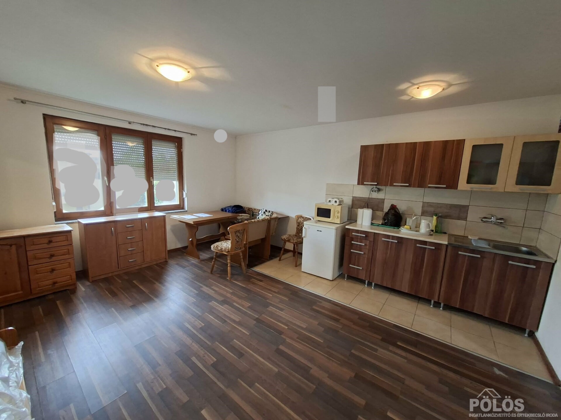 Belvároshoz közel  I.em 38 m2-es azonnal költözhető lakás eladó