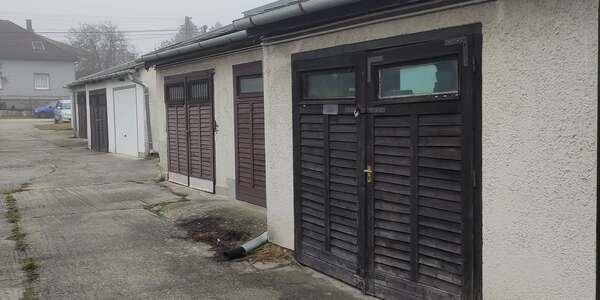 Sopronban Répcefői sosron garázs kiadó